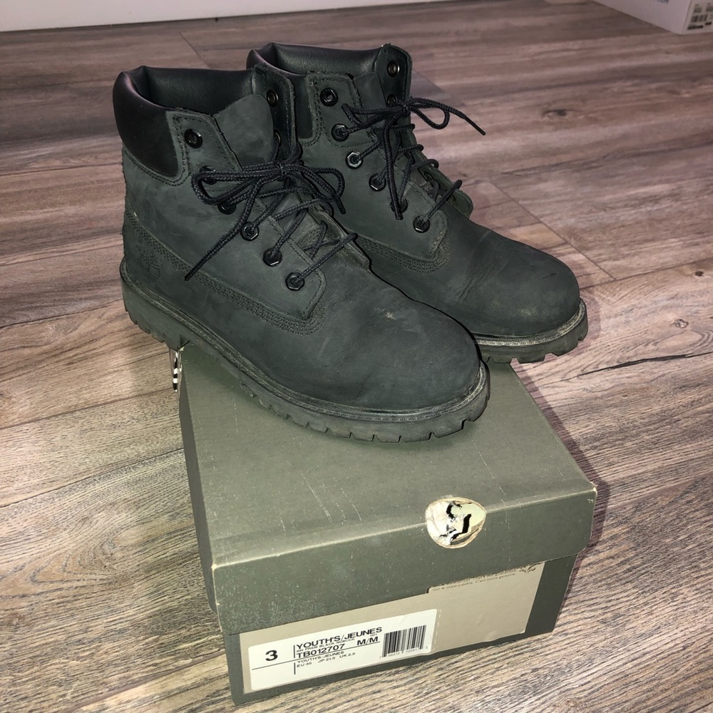 Size 3 youth black timberland boots